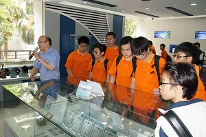 activity: 10505機三龍華科大參訪課程